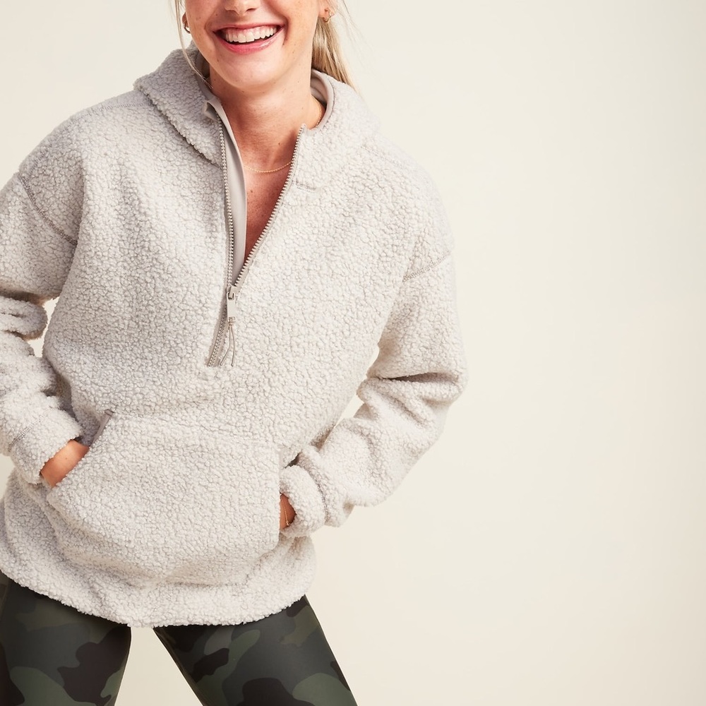 Old Navy cream moon Sherpa teddy hoodie S fuzzy